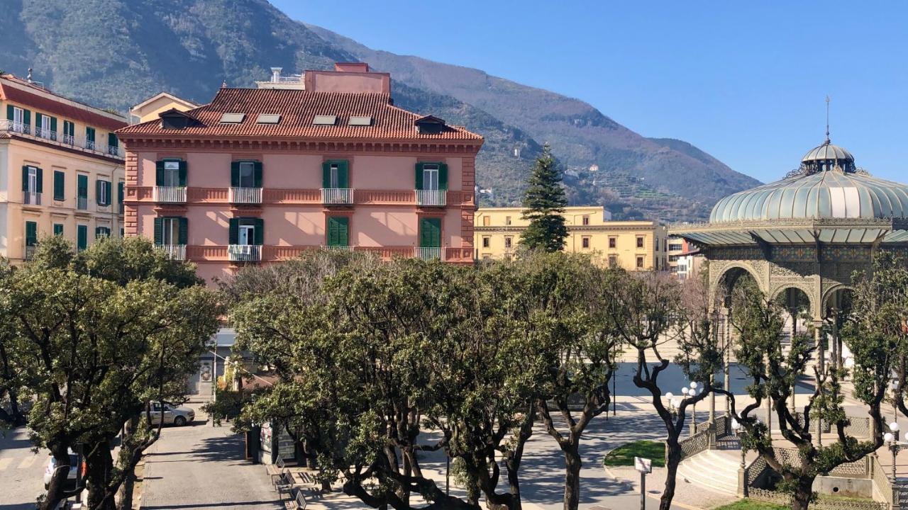 Stella Marina Stabia Acomodação com café da manhã Castellammare di Stabia Exterior foto